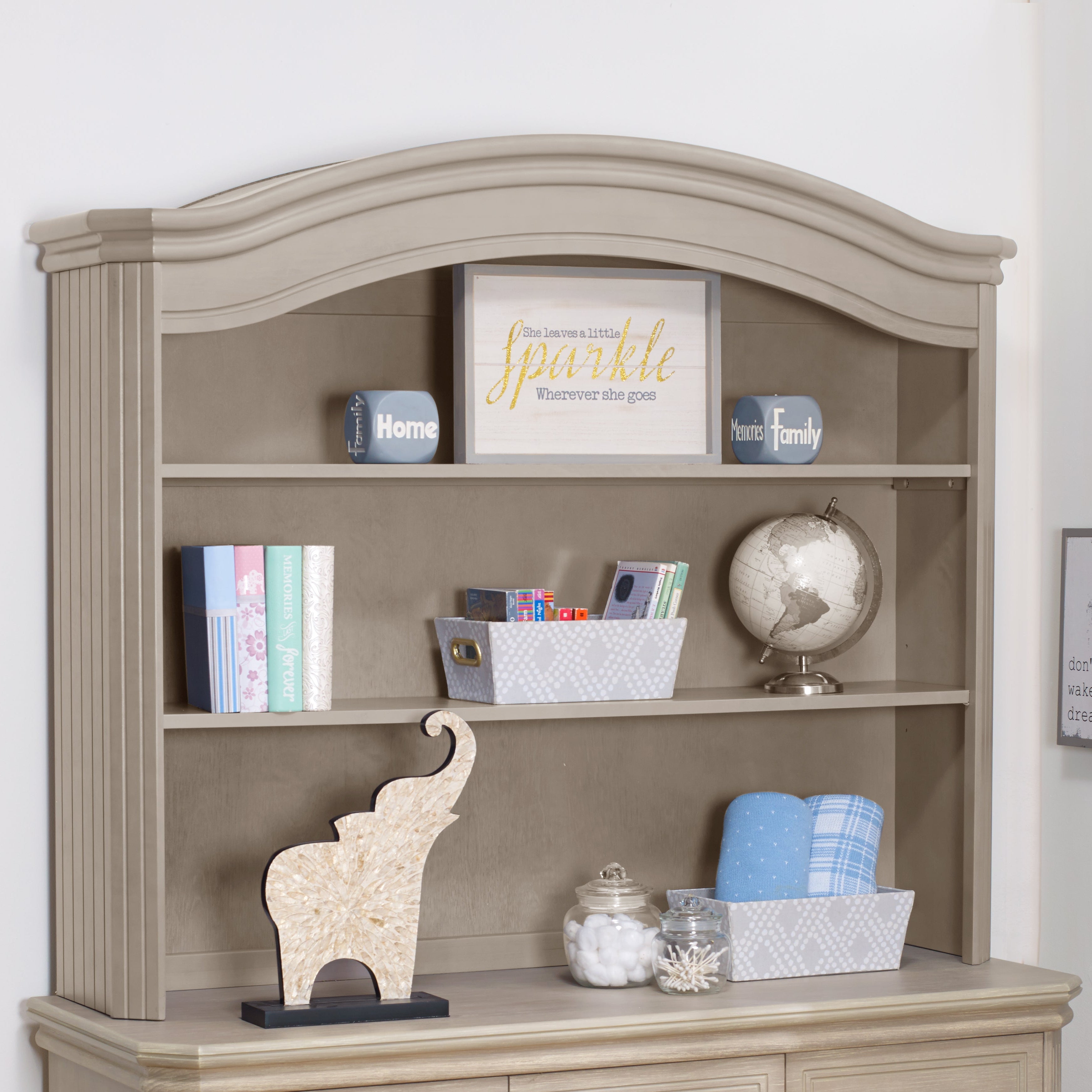 Sorelle Universal Hutch