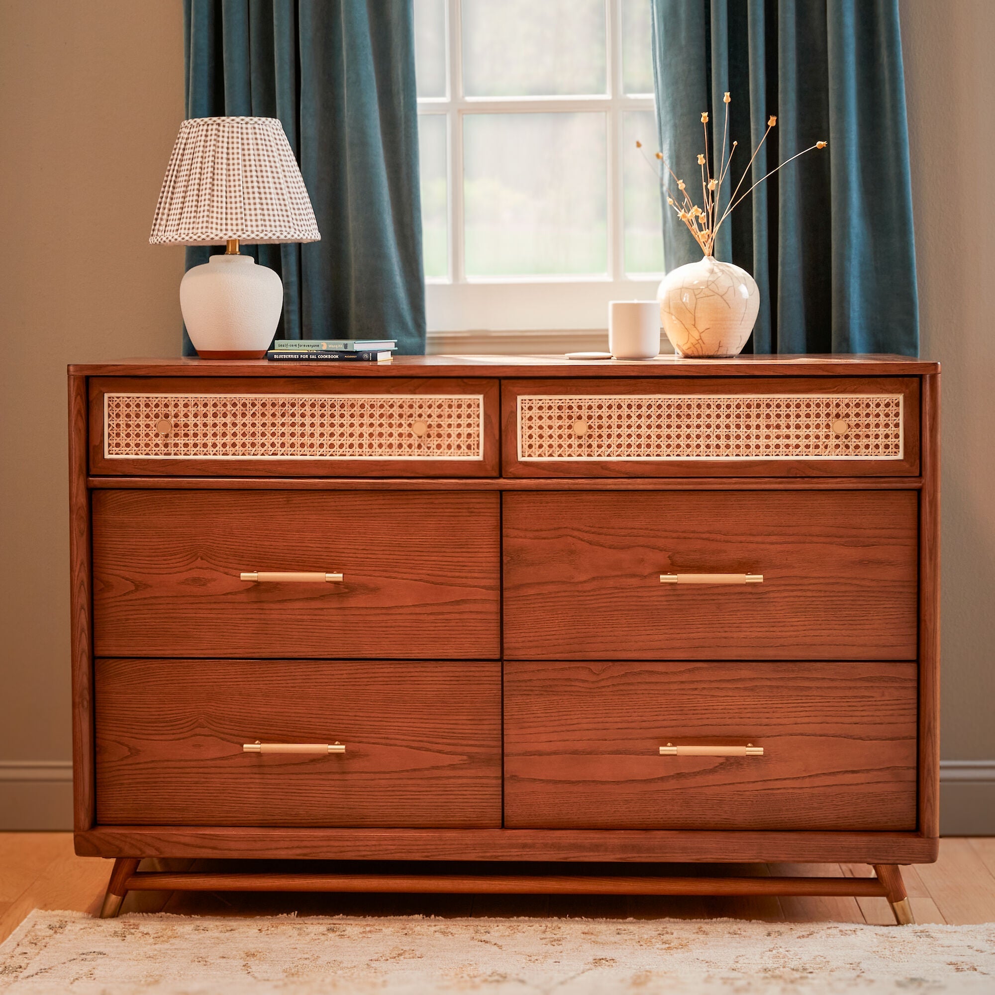 Maxi-Cosi Nursery Everheart 6-Drawer Dresser