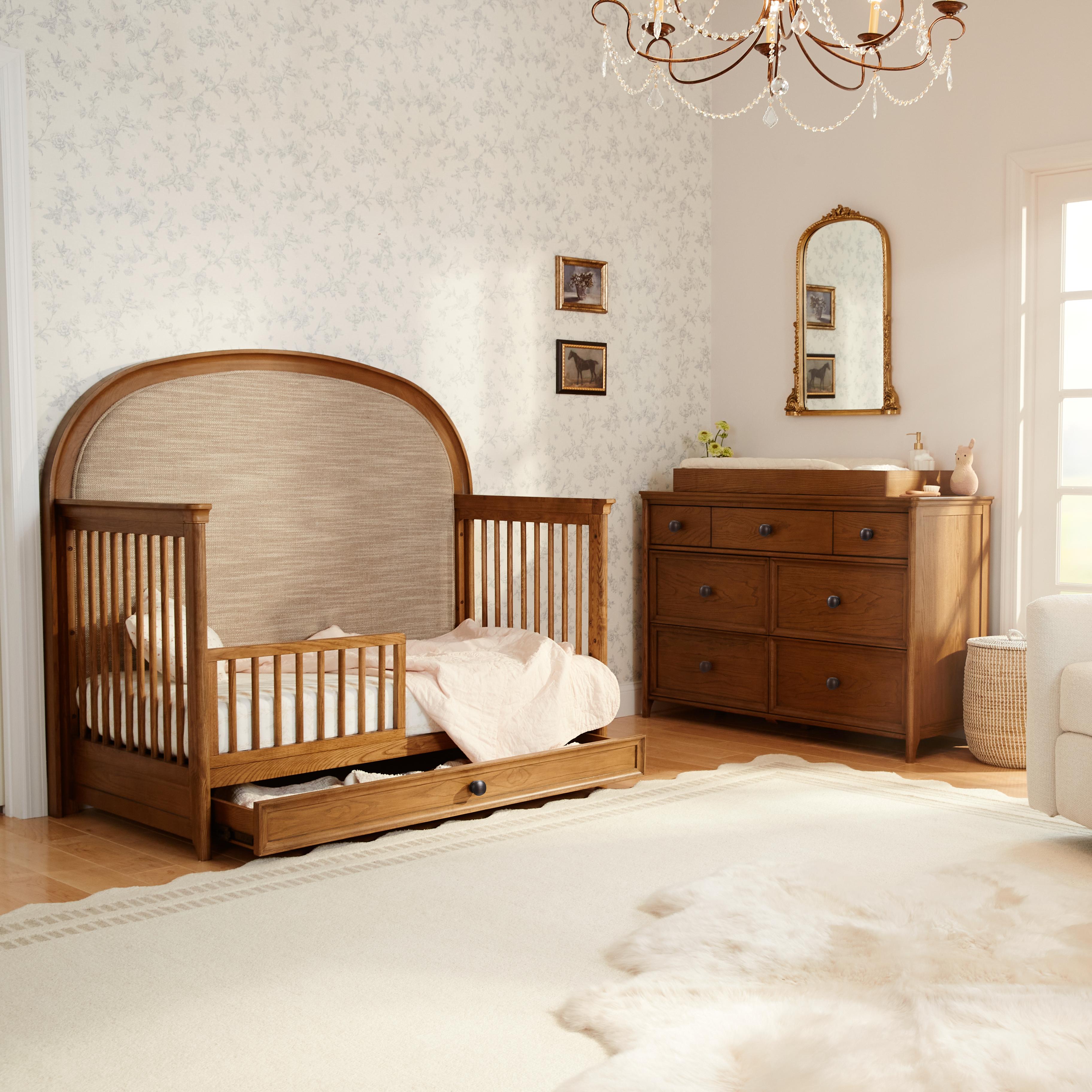 Maxi-Cosi Nursery Quiet Luxury 7-Drawer Dresser