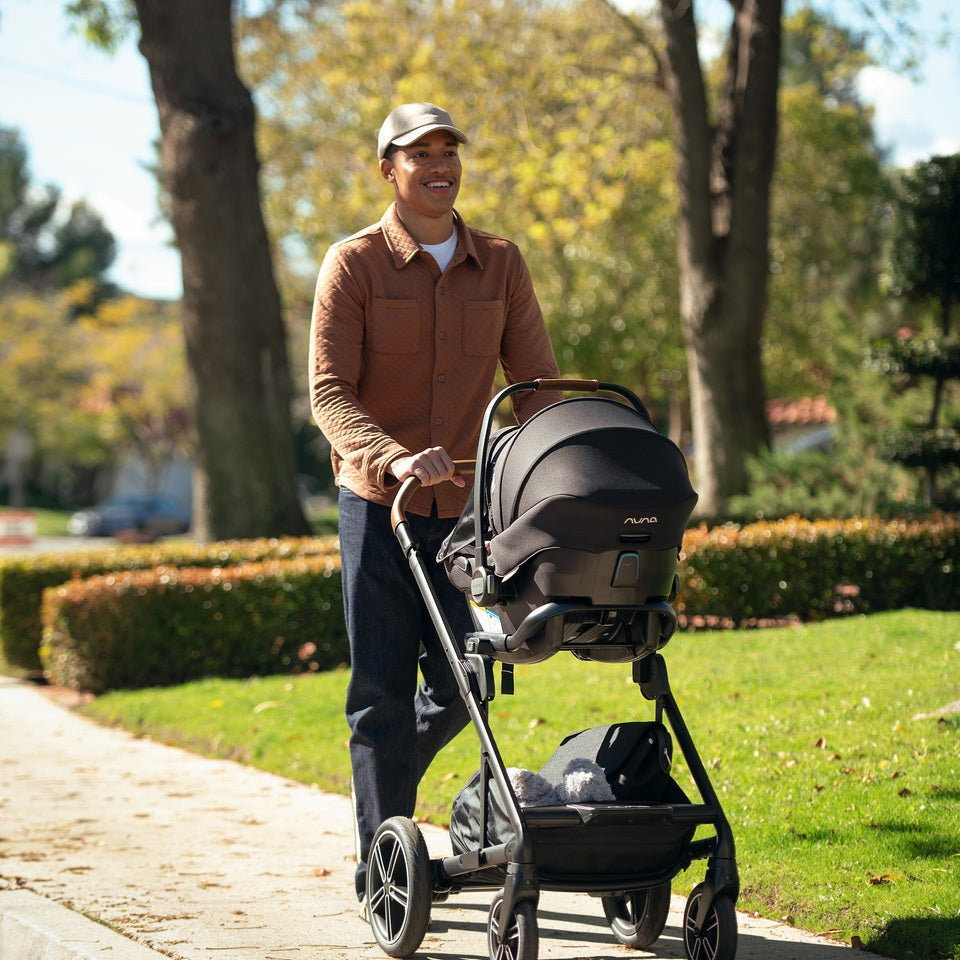 Nuna PIPA Aire Infant Car Seat + Pipa Series Base