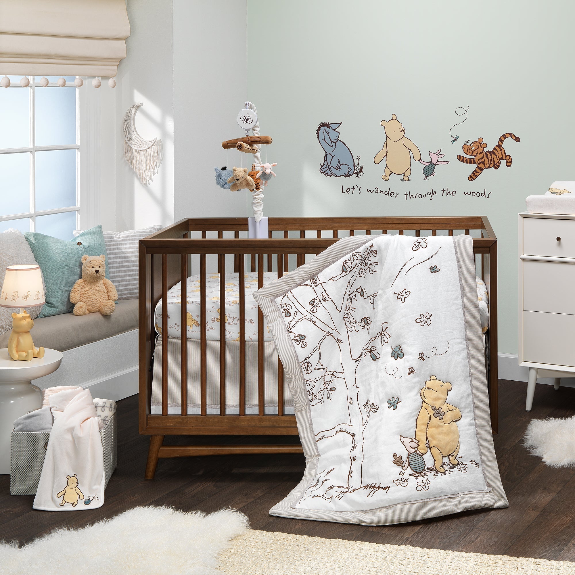 Lambs Ivy Storytime Pooh 3-Piece Crib Bedding Set