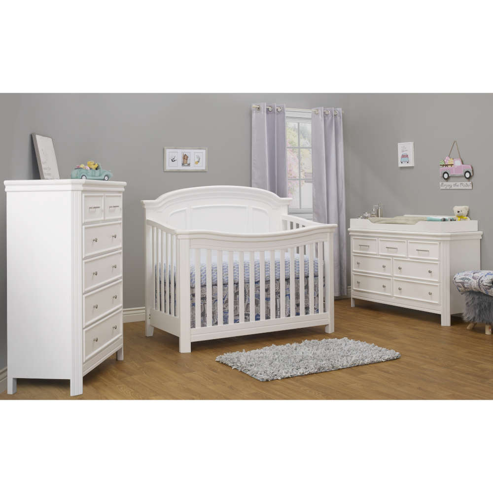 Sorelle Finley Elite Panel Crib