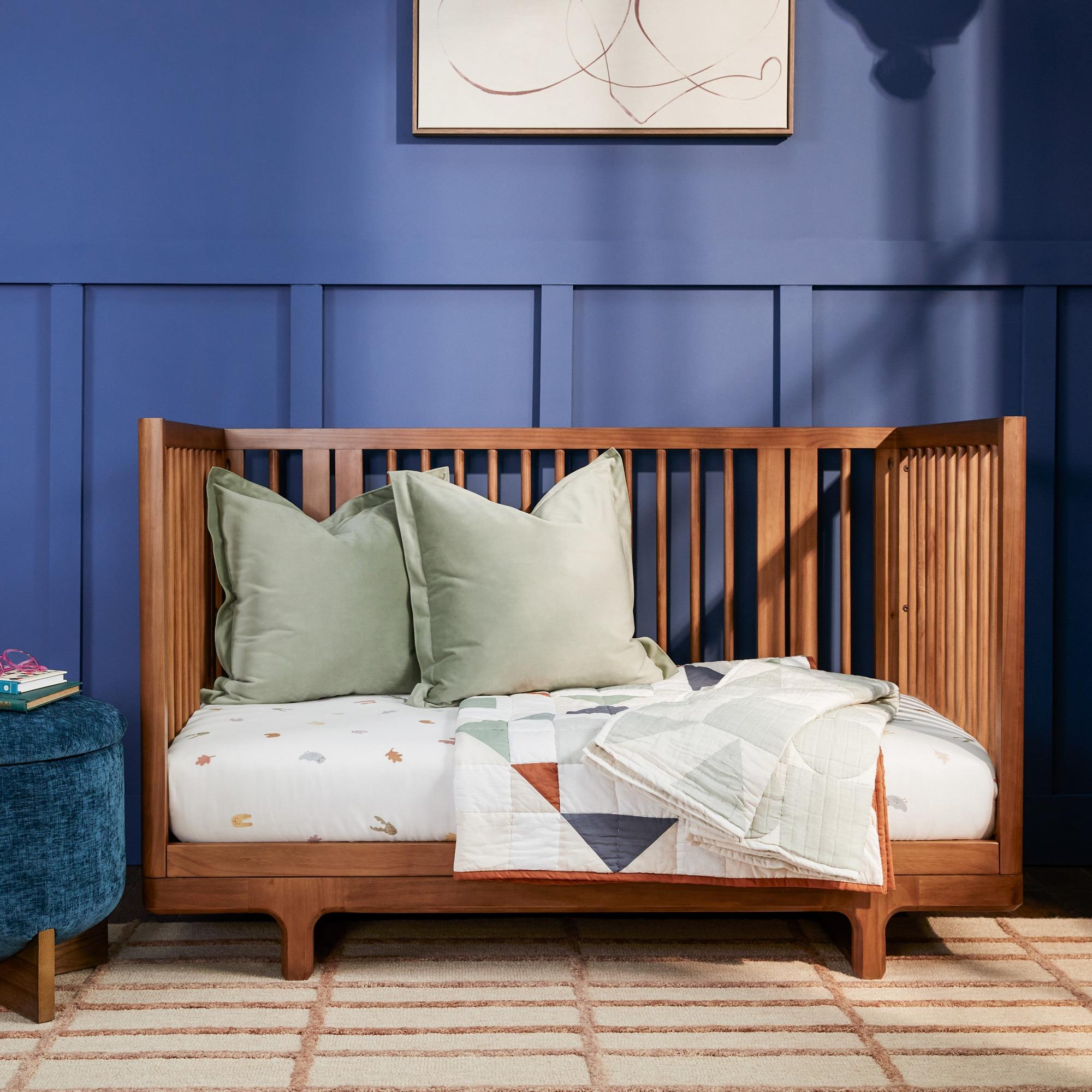 Maxi-Cosi Nursery Embraced Forms 4-in-1 Convertible Crib