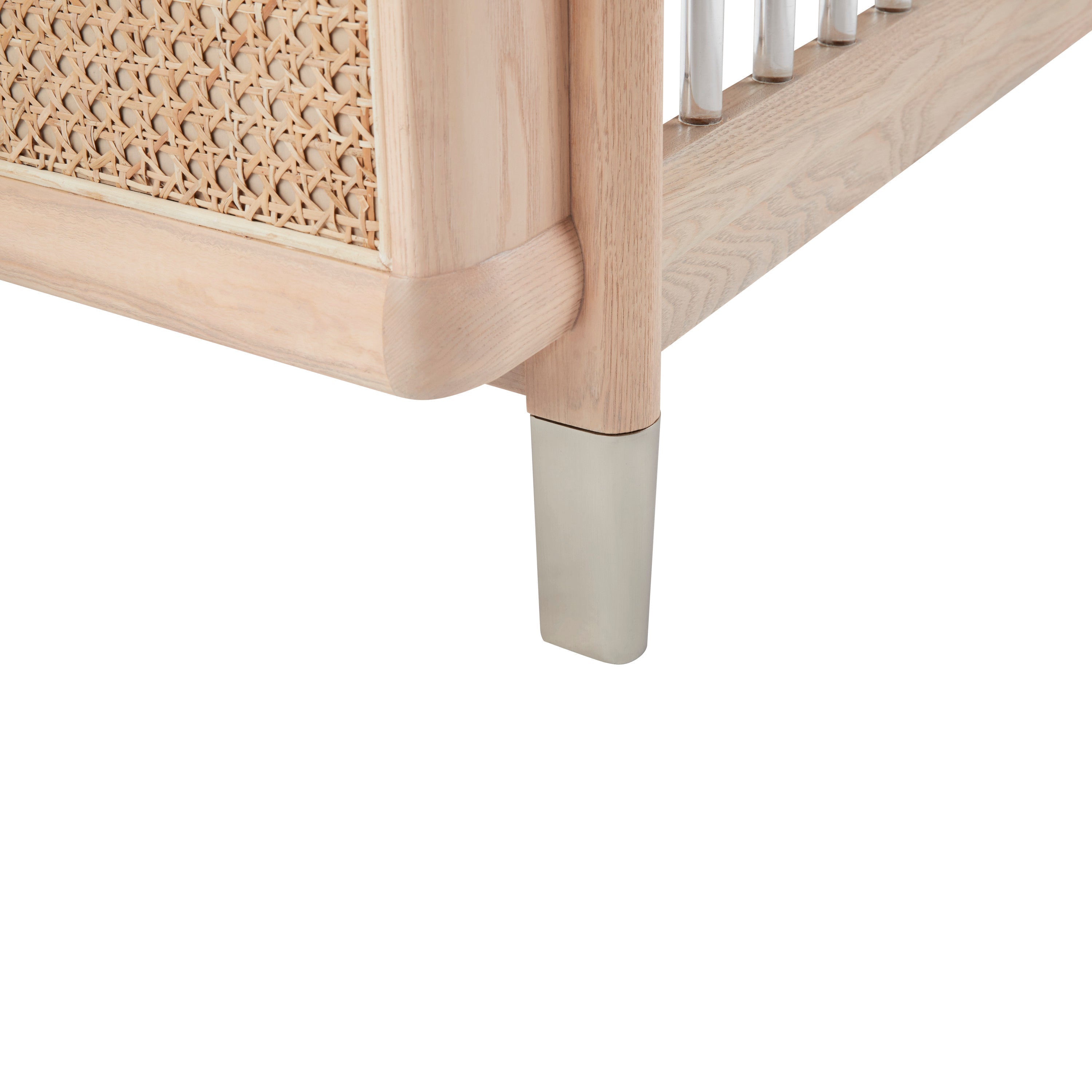 Maxi-Cosi Nursery Brisa 4-in-1 Convertible Crib with Toddler Bed/Daybed Conversion Kit