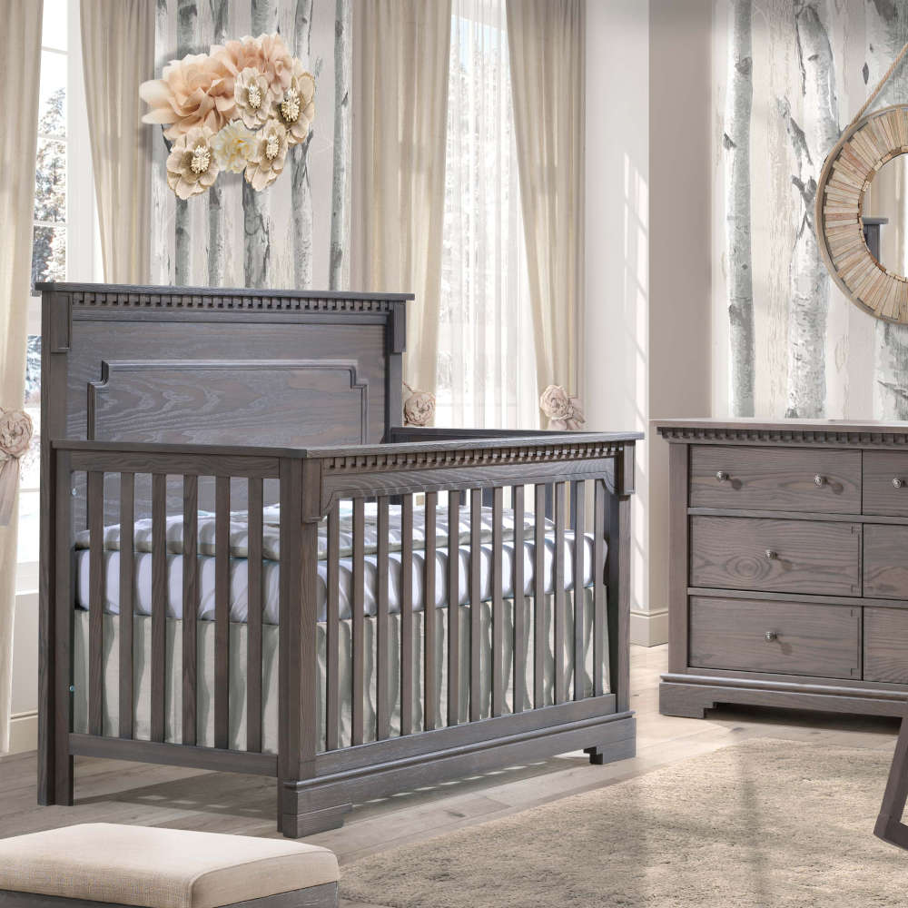 Natart Ithaca "5-in-1'' Convertible Crib