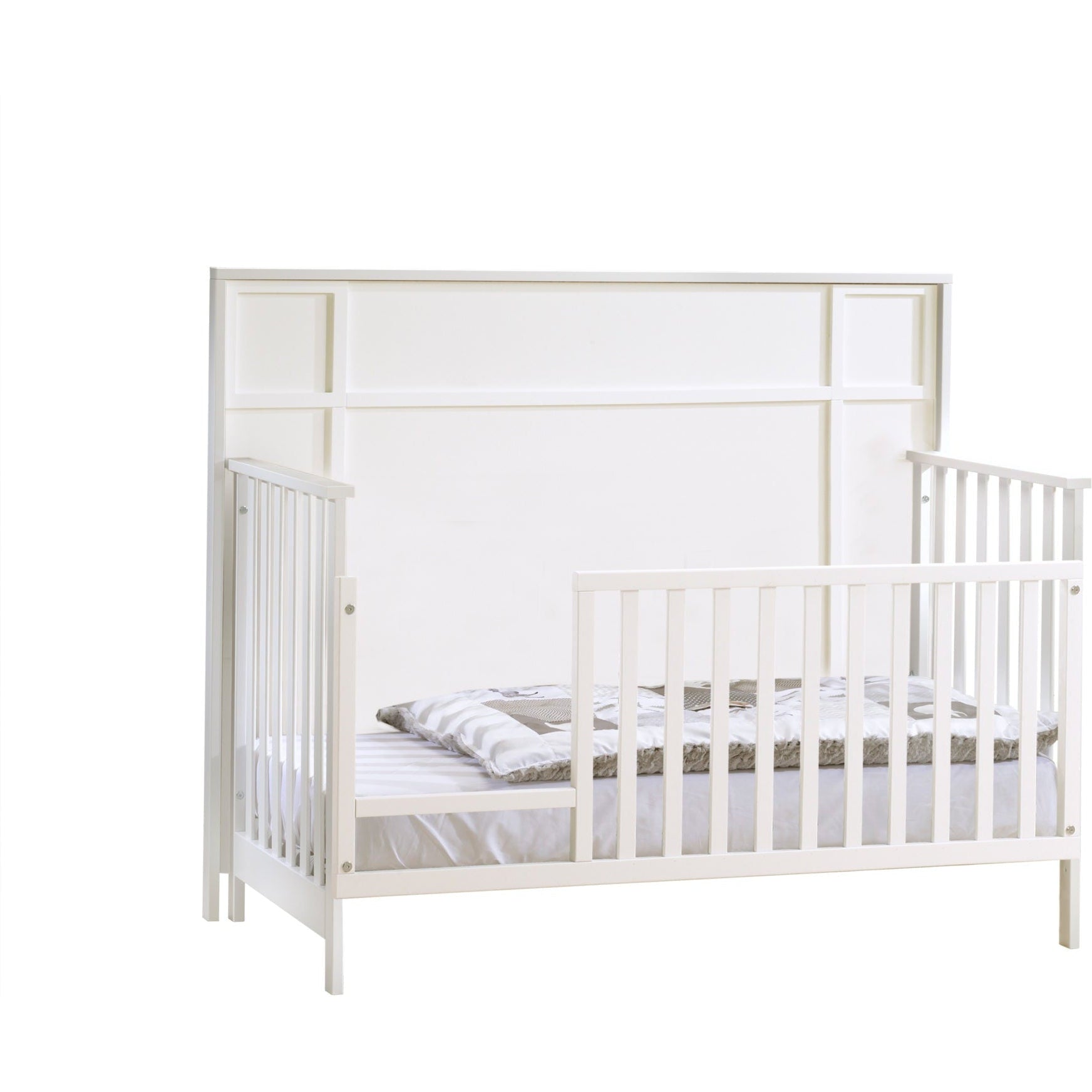 Nest Juvenile Lello Convertible Crib