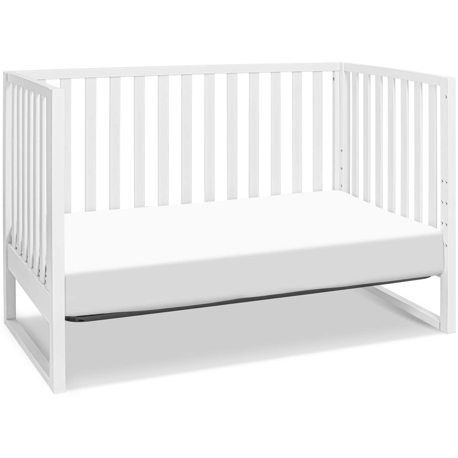 DaVinci Hunter 3-in-1 Convertible Crib