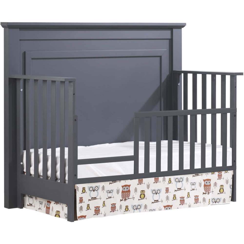 Natart Taylor ''5-in-1'' Convertible Crib